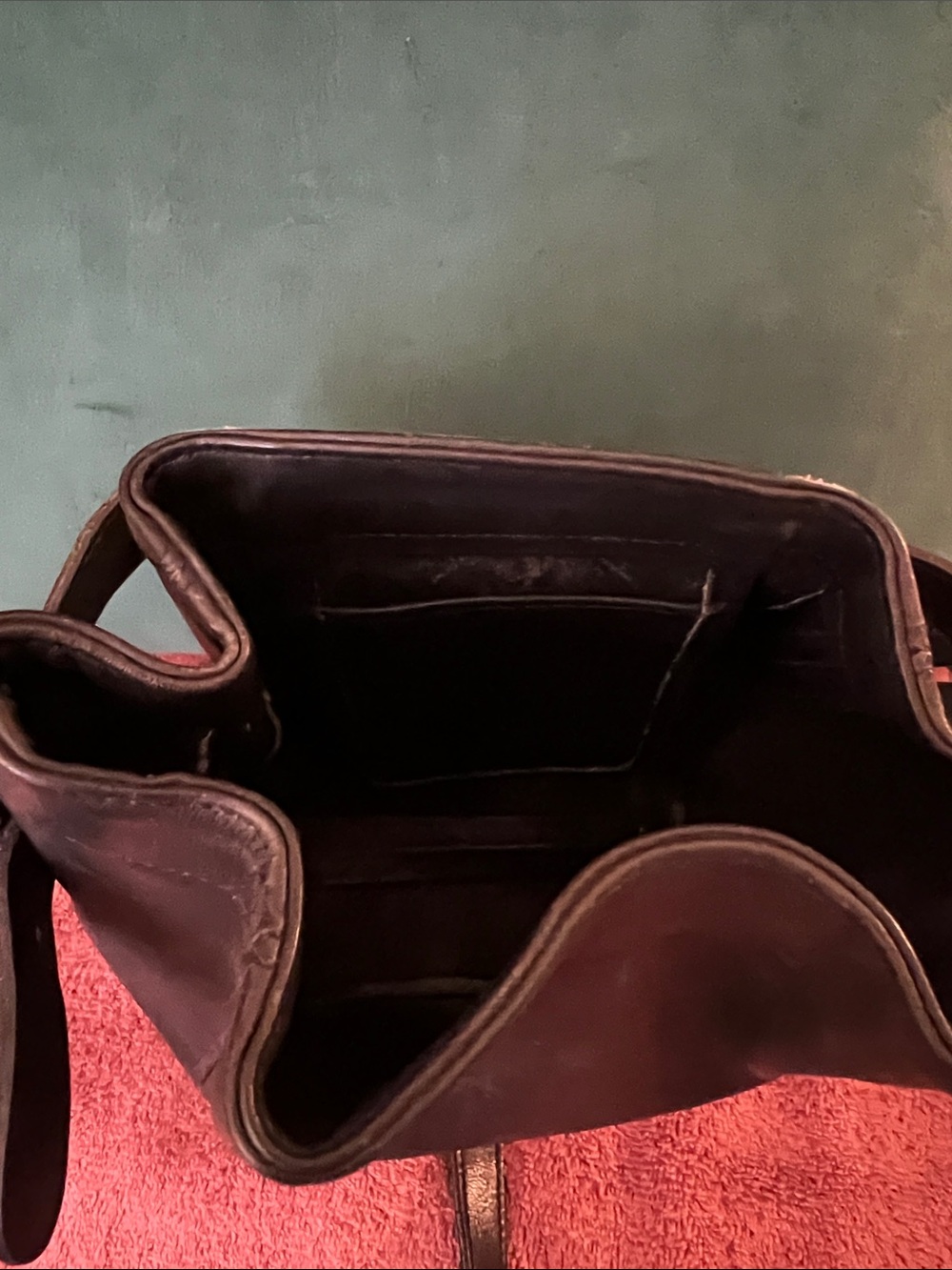 Coach 4156 Vintage EUC Soho Black Belted Crossbody - Picture 9 of 9